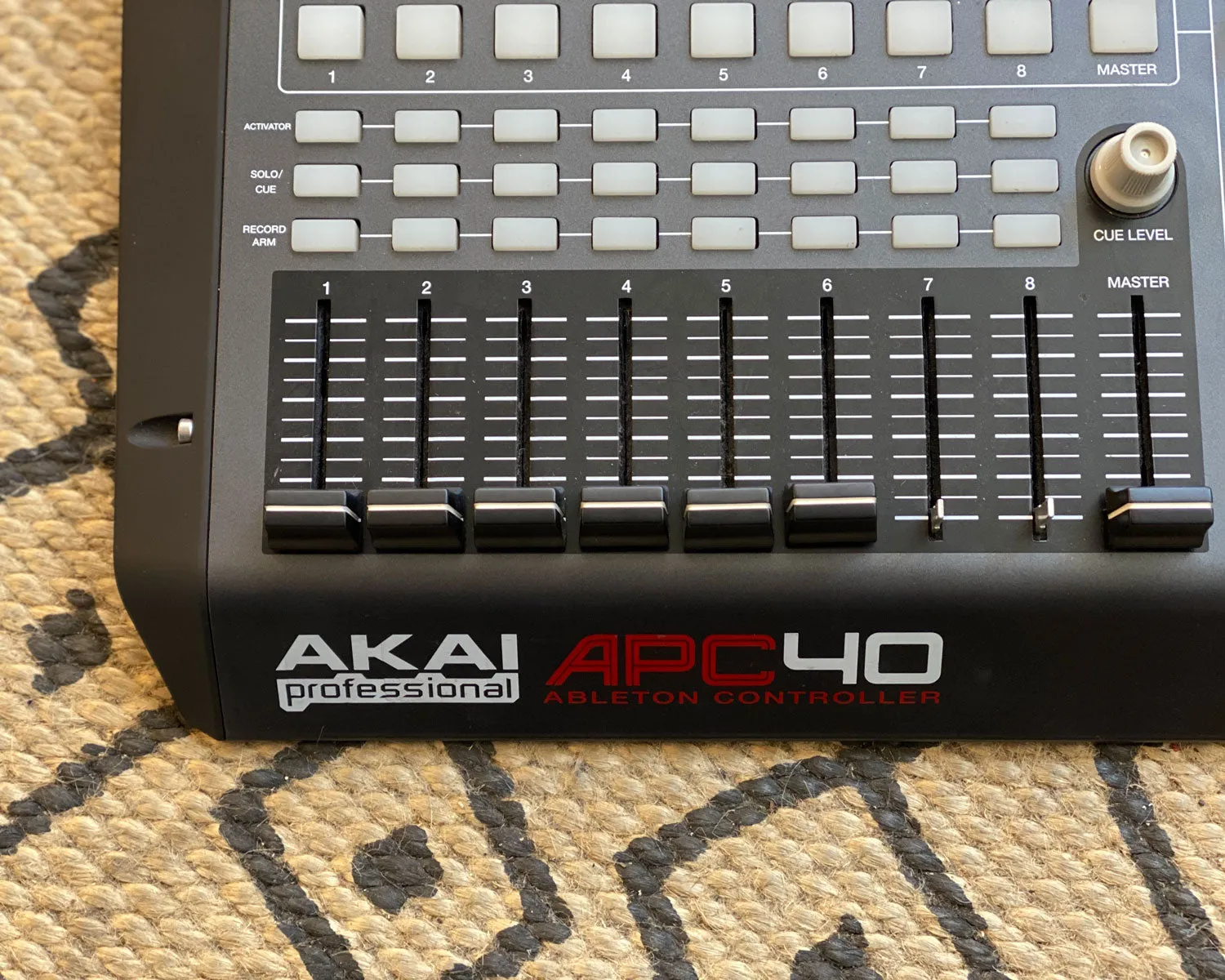 Akai APC40